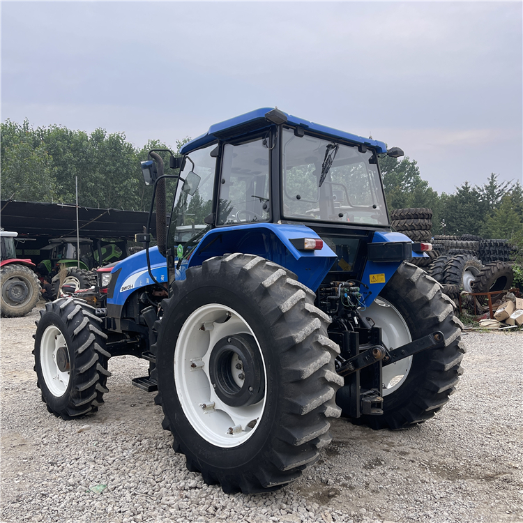 135hp Used New Holland 1354 Tractor 4wd 
